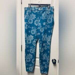 Pre owned great condition